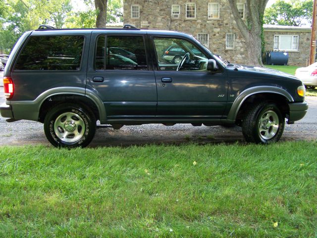 2000 Ford Explorer Heavy Duty