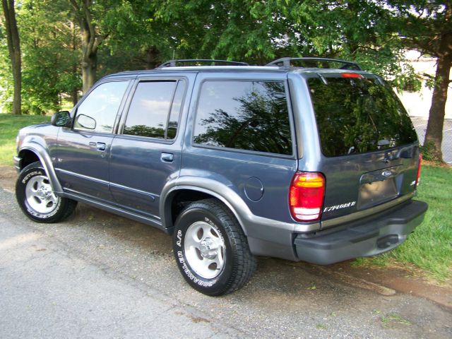 2000 Ford Explorer Heavy Duty