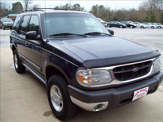 2001 Ford Explorer ESi