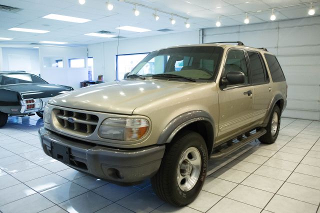 2001 Ford Explorer SL 4x4 Regular Cab