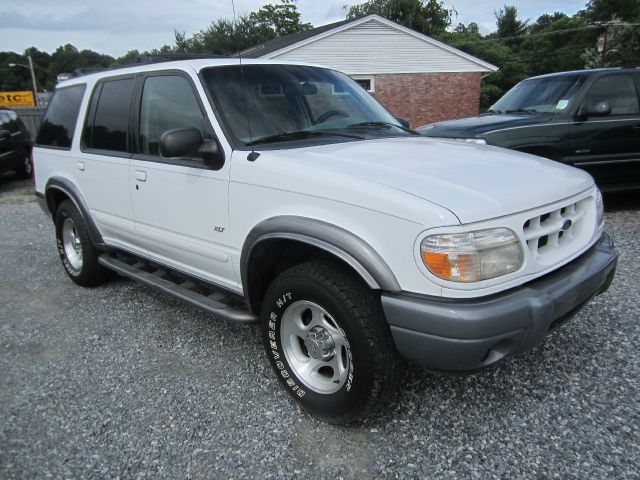 2001 Ford Explorer SL 4x4 Regular Cab