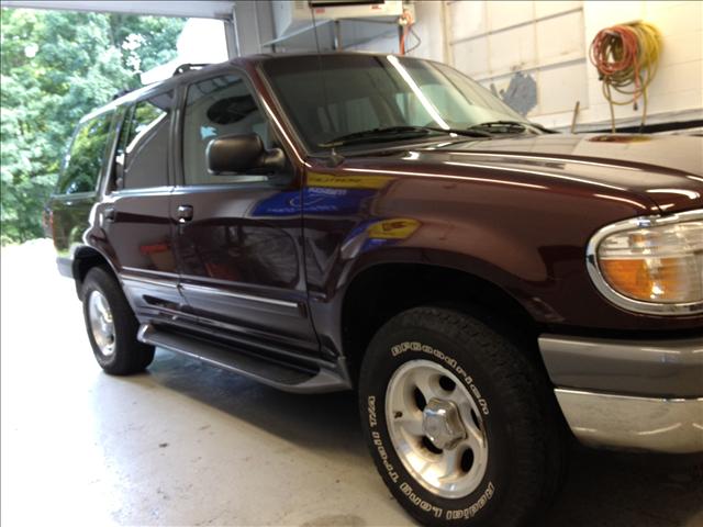 2001 Ford Explorer Unknown