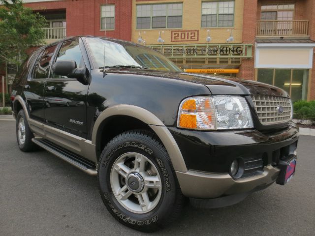 2002 Ford Explorer E320 - Extra Sharp