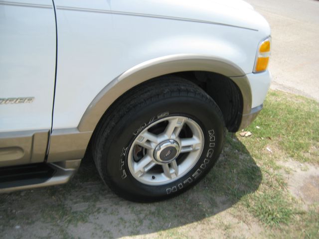 2002 Ford Explorer SL 4x4 Regular Cab