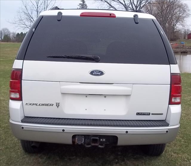 2002 Ford Explorer SLT 25