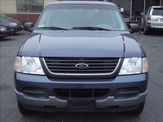 2002 Ford Explorer ESi