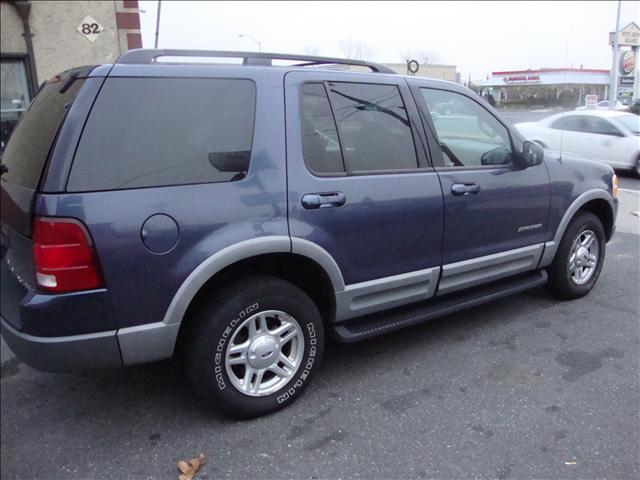 2002 Ford Explorer ESi