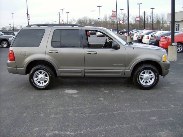 2002 Ford Explorer ESi