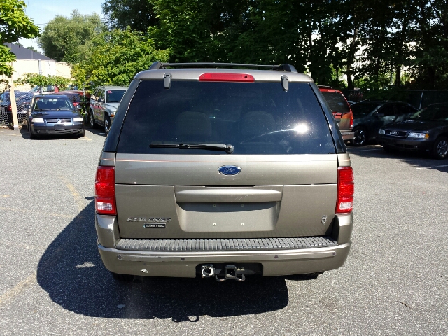 2002 Ford Explorer Super