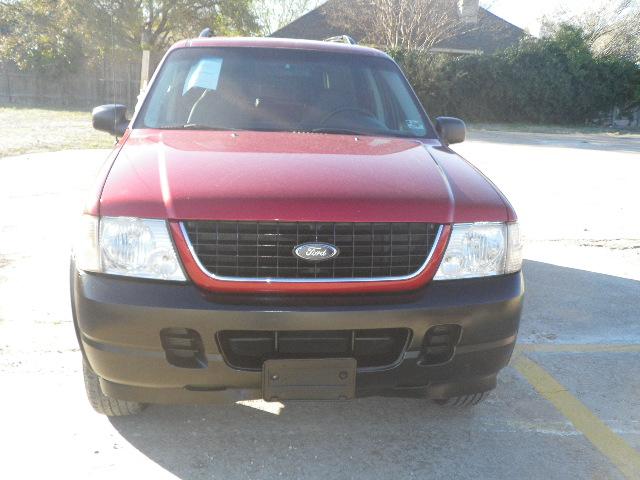 2002 Ford Explorer XLS