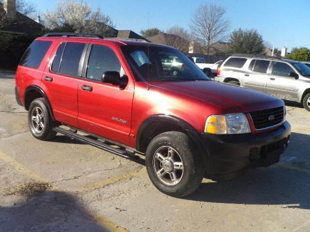 2002 Ford Explorer XLS