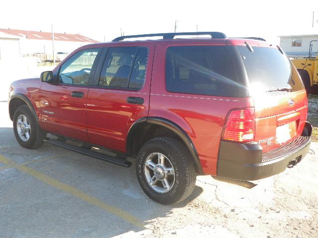 2002 Ford Explorer XLS