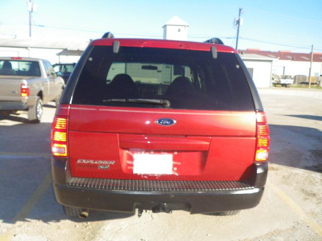 2002 Ford Explorer XLS