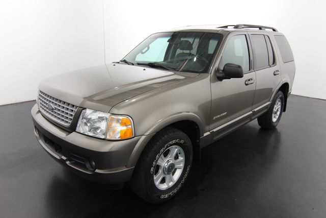 2002 Ford Explorer Super