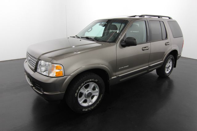 2002 Ford Explorer Super