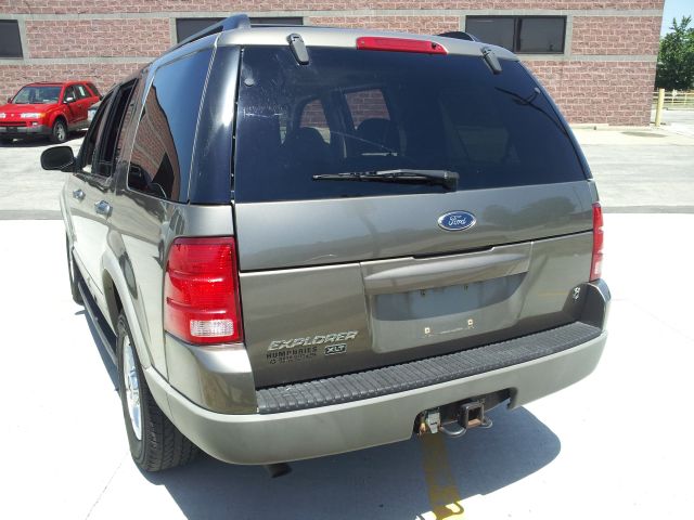 2002 Ford Explorer SL 4x4 Regular Cab