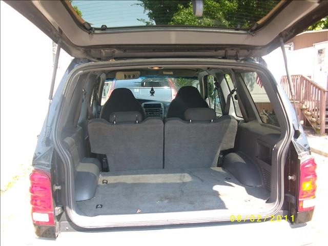 2002 Ford Explorer Unknown