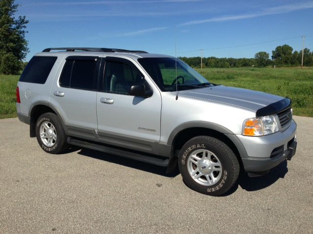 2002 Ford Explorer SL 4x4 Regular Cab