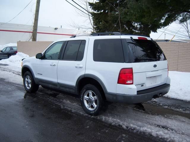 2002 Ford Explorer ESi