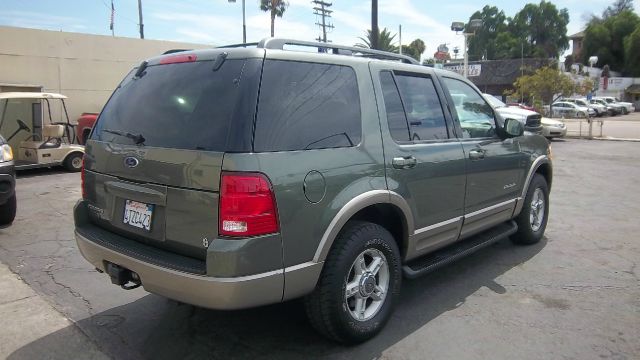 2002 Ford Explorer E320 - Extra Sharp