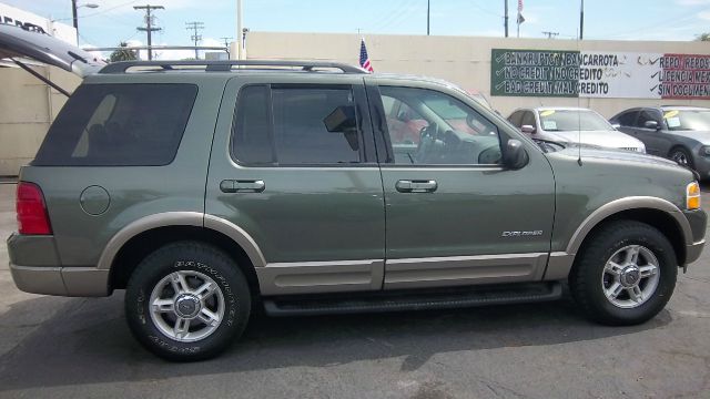 2002 Ford Explorer E320 - Extra Sharp