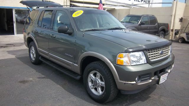 2002 Ford Explorer E320 - Extra Sharp