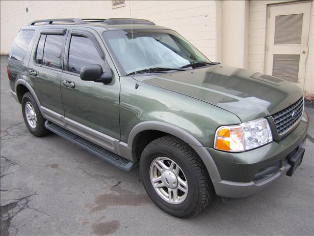 2002 Ford Explorer ESi