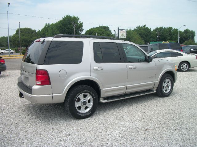 2002 Ford Explorer Super