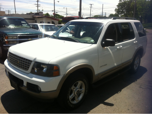 2002 Ford Explorer E320 - Extra Sharp