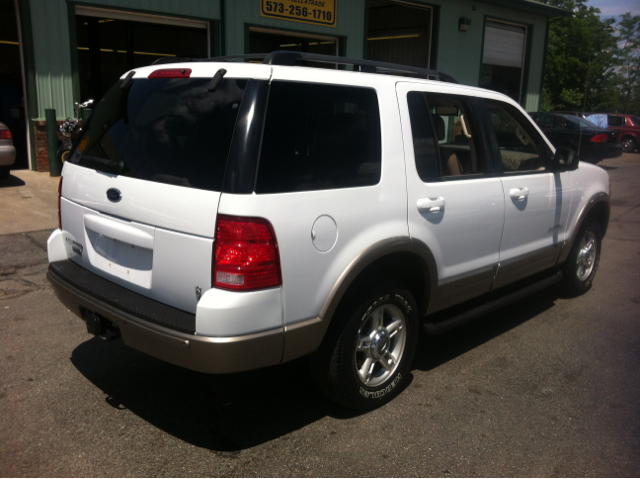 2002 Ford Explorer E320 - Extra Sharp