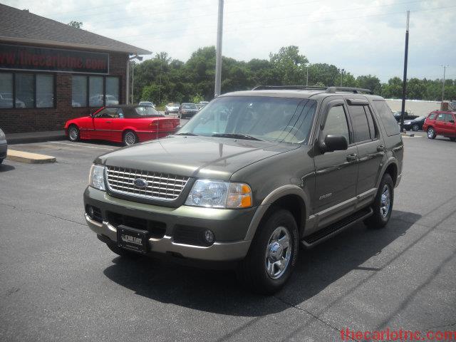 2002 Ford Explorer E320 - Extra Sharp