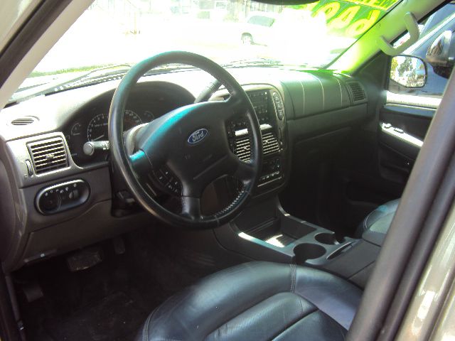 2002 Ford Explorer Super