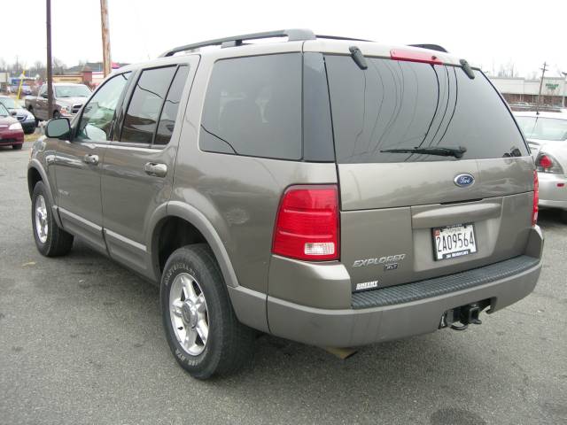 2002 Ford Explorer ESi