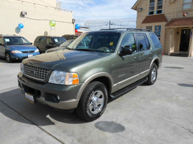 2002 Ford Explorer E320 - Extra Sharp