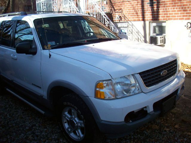 2002 Ford Explorer Ram 3500 Diesel 2-WD