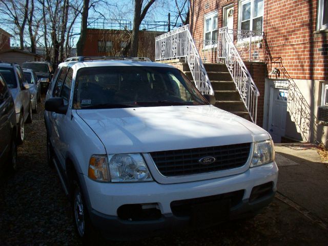 2002 Ford Explorer Ram 3500 Diesel 2-WD