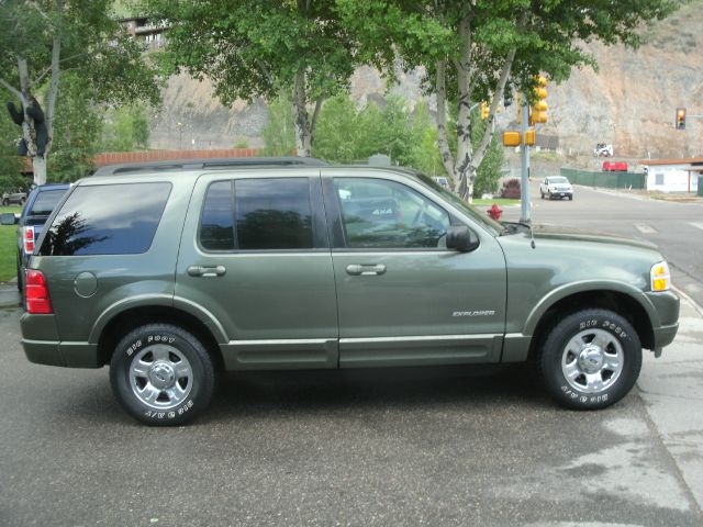 2002 Ford Explorer Super