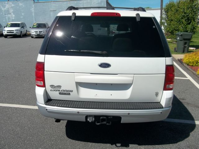 2002 Ford Explorer Super