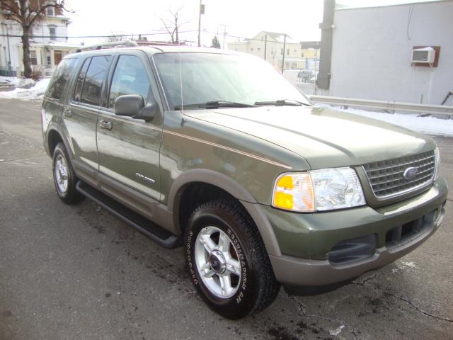 2002 Ford Explorer ESi