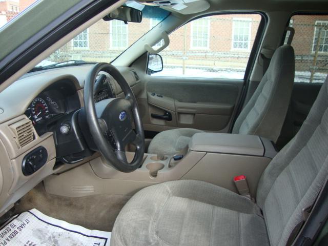 2002 Ford Explorer ESi