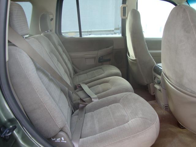 2002 Ford Explorer ESi