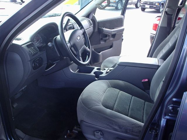 2002 Ford Explorer SL 4x4 Regular Cab