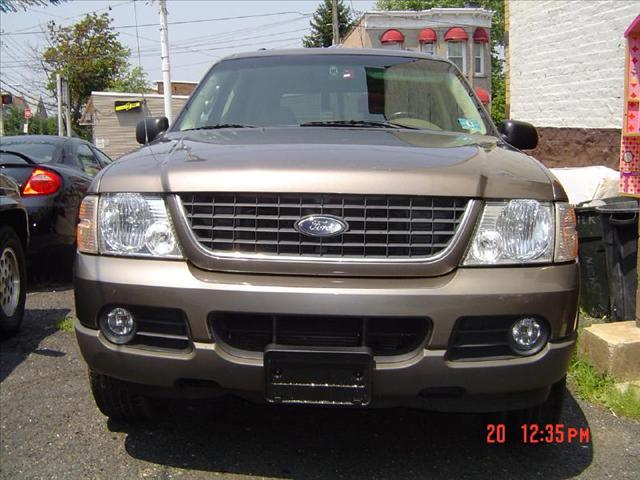 2002 Ford Explorer ESi