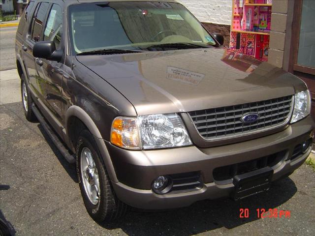 2002 Ford Explorer ESi