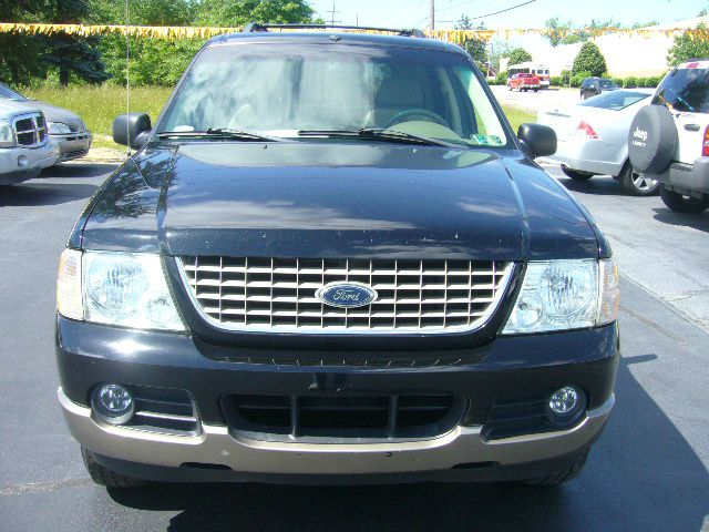 2002 Ford Explorer E320 - Extra Sharp