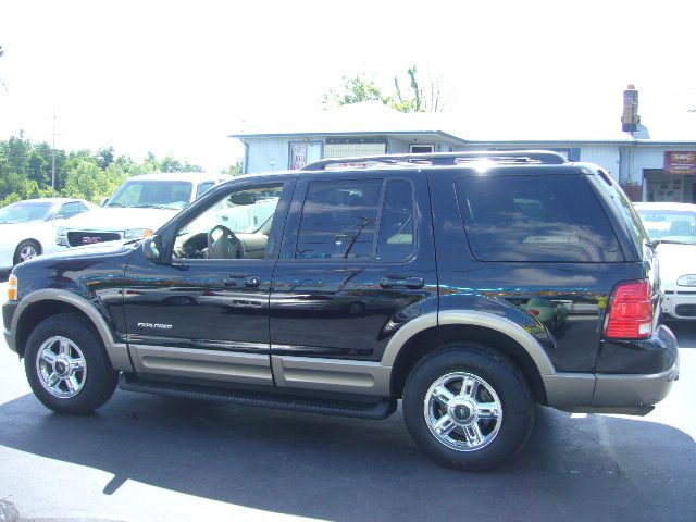 2002 Ford Explorer E320 - Extra Sharp