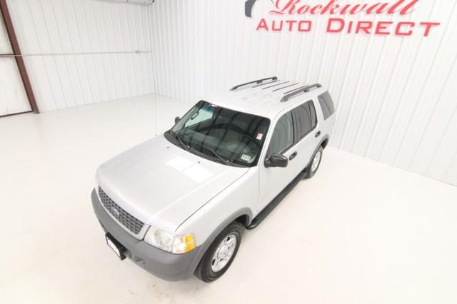 2002 Ford Explorer XLS