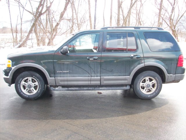 2002 Ford Explorer SL 4x4 Regular Cab