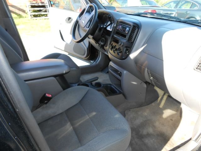 2002 Ford Explorer SL 4x4 Regular Cab