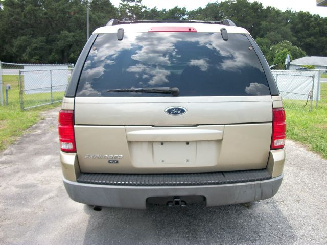 2002 Ford Explorer ESi